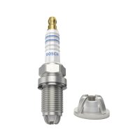 BOSCH 0 242 229 648 Zündkerze