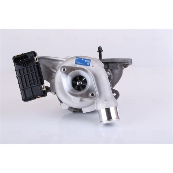 NISSENS 93311 Lader, Aufladung