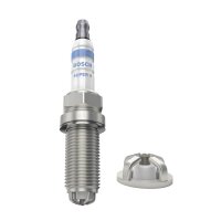 BOSCH 0 242 232 515 Zündkerze