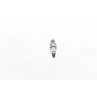 BOSCH 0 242 135 588 Zündkerze