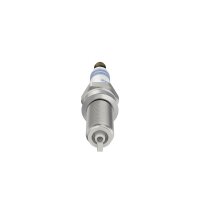 BOSCH 0 242 135 588 Zündkerze