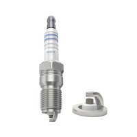 BOSCH 0 242 235 661 Zündkerze