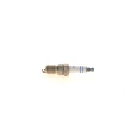 BOSCH 0 242 229 737 Zündkerze